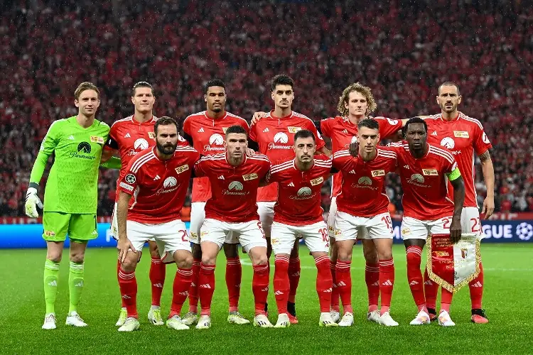 Unión Berlín despide a su DT ante la amenaza de descender en la Bundesliga 