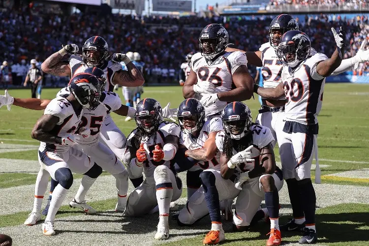 NFL: Los Denver Broncos dejan en cero a Kansas City y se meten a Playoffs