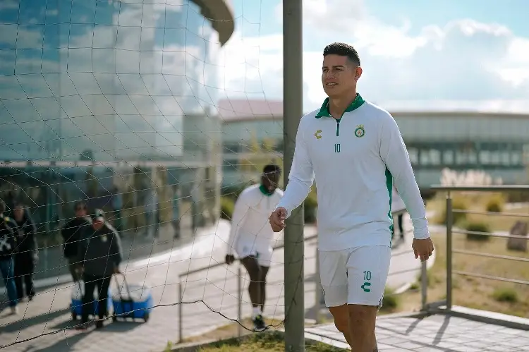 James Rodríguez ya entrena con el Club León (VIDEO)