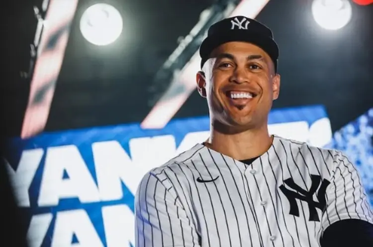 MLB: Giancarlo Stanton causa baja en los Yankees por lesión 