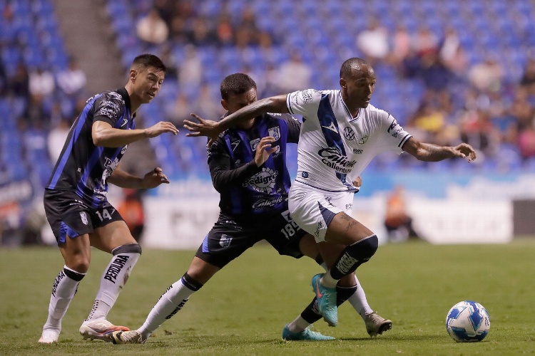 Querétaro respira al vencer a Puebla   