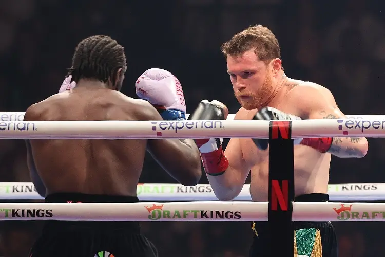 ¡'Canelo' Álvarez pierde ante Terence Crawford!
