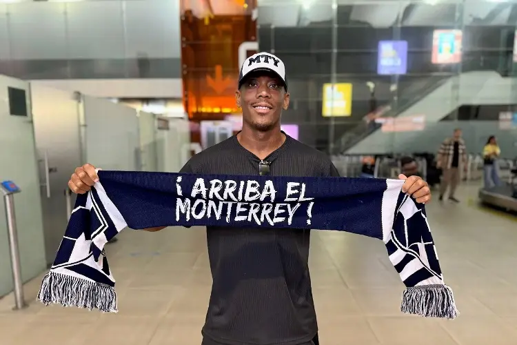 ¡Listo para debutar! Anthony Martial ya está registrado con los Rayados 