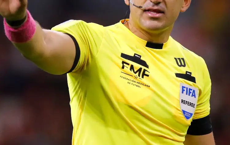 ¡A la congeladora! Árbitros que fallaron contra el América son suspendidos toda la liguilla