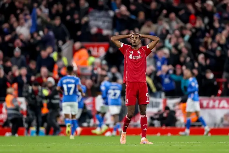 Liverpool tropieza y empata ante el Sunderland en Anfield