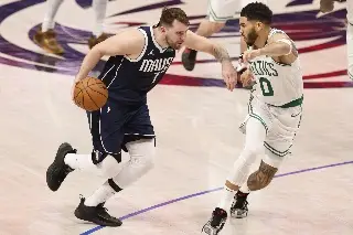 NBA: Doncic le da vida a los Mavs con paliza a Celtics