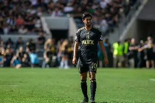 Carlos Vela muy cerca del retiro