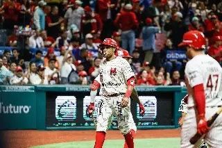 Diablos Rojos le da tremenda paliza a Sultanes en el juego 2 de la Serie del Rey