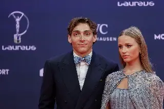 Armand Duplantis elegido el mejor deportista del año en los premios Laureus