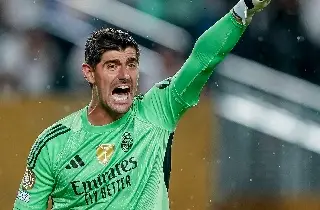 DT del Borussia Dortmund elogia a Courtois tras salvar al Real Madrid
