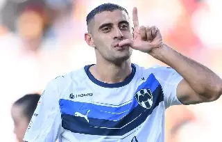¡Rayados gana y es líder en la Liga MX!