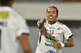 A sus 40 años, un ex Liga MX pone a su club muy cerca de las Semifinales en la Copa Sudamericana