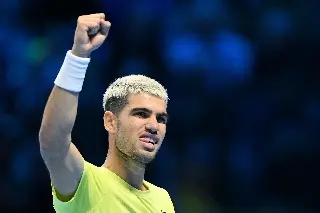Carlos Alcaraz se mete a semifinales del ATP Finals