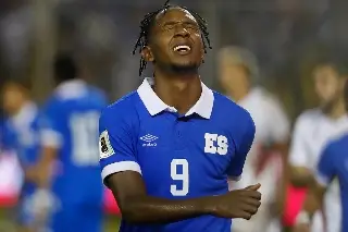 Los Bukele presentan 'plan maestro' para salvar al fútbol en El Salvador