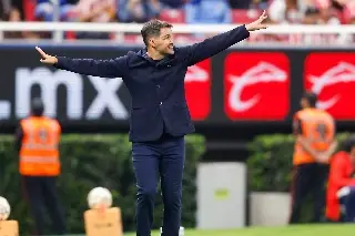 Larcamón se va conforme con empate de Cruz Azul ante Chivas