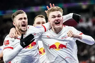 Leipzig humilla al Frankfurt y sigue peleando en la cima 