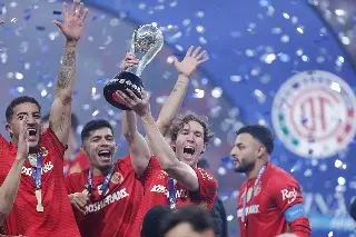 ¡Una fiesta total! Así fue el desfile del bicampeón Toluca (VIDEOS) 