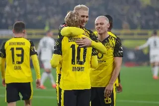 Borussia Dortmund gana y sigue en la pelea por el lideraton de Alemania