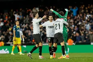 Valencia le pega a un Espanyol que se cae a pedazos en La Liga 