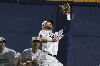 El Águila se refuerza con pelotero que llega de una liga independiente