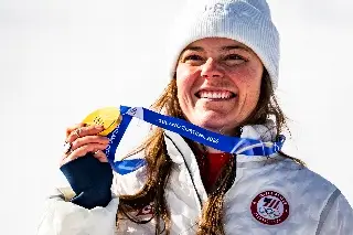 ¡Desastre! Salieron chafas las medallas de los Juegos Olímpicos Milán-Cortina 2026