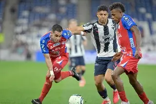 Rayados batalla ante Xelajú pero avanza en la Concachampions 