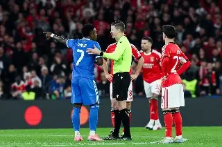 ¡Escándalo! Vinicius Jr se queja por insulto racial en pleno juego de Champions League