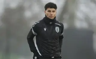 El PAOK de Jorge Sánchez tropieza en la ida de los Playoffs en la Europa League 