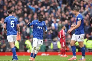 Everton se acerca a competencias europeas tras derrotar al Burnley