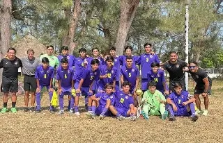 Racing de Veracruz se corona campeón estatal y buscan el título nacional 