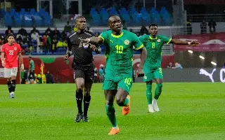 Gobierno de Senegal protesta tras retirarles el campeonato de la Copa de África