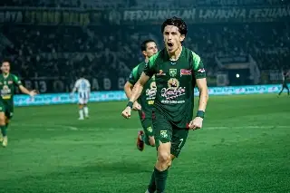 Pasó de noche en los Tiburones Rojos y ahora es el ídolo de su club en Indonesia