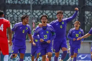 ¡Van por la gloria! FC Racing está en la final de la Liga Premier 