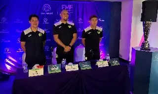 FC Racing con la mira puesta en el título de la Liga Premier Serie B 