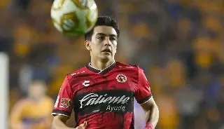 Gilberto Mora anota gol y Xolos sueña con clasificar tras ganarle a Pachuca 
