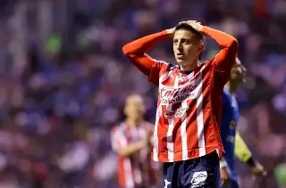 Pésimo sábado para Chivas, pierde el liderato y la ‘Hormiga’ no será bicampeón de goleo 