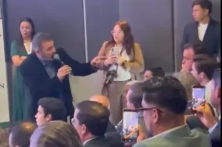 Reportero encara a David Faitelson y le exige respeto para José Ramón Fernández (VIDEO)