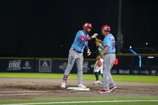 El Águila de Veracruz pierde ante los líderes Bravos de León 