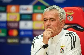 Mourinho niega contacto con Real Madrid