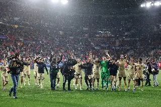 Hansi Flick celebra tener el título de La Liga cada vez más cerca