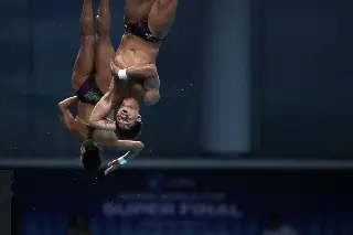 Mexicano Randal Willars brilla con medalla de plata en la Superfinal de la Copa Mundial de Clavados