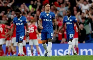 Chelsea sufre dolorosa derrota que los deja fuera de la Champions League