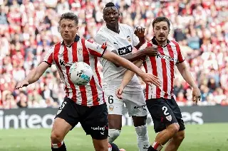 Valencia consigue un importante triunfo que los aleja del descenso 