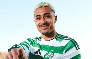 Julián Araujo y Celtic son campeones en la Liga de Escocia 