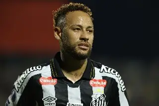Error del árbitro deja a Neymar sin jugar previo a convocatoria final para el Mundial (VIDEO)