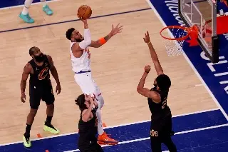 NBA: Los Knicks remontan y toman ventaja en las Finales de la Conferencia Este