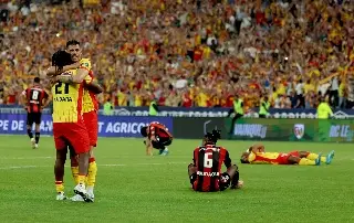 Se fue por la puerta de atrás del América y HOY se corona campeón de Francia