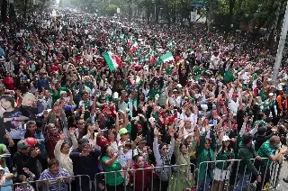 A pocos días del Mundial, México rompe el récord de la ola humana más grande del mundo