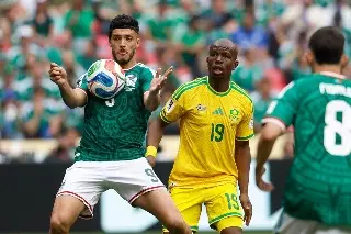 Entre lágrimas, Raúl Jiménez anota su primer gol en mundiales 