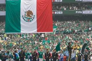 Mexicano quiso 'tranzar' a la FIFA rentando acreditación, ya fue detenido (FOTO)